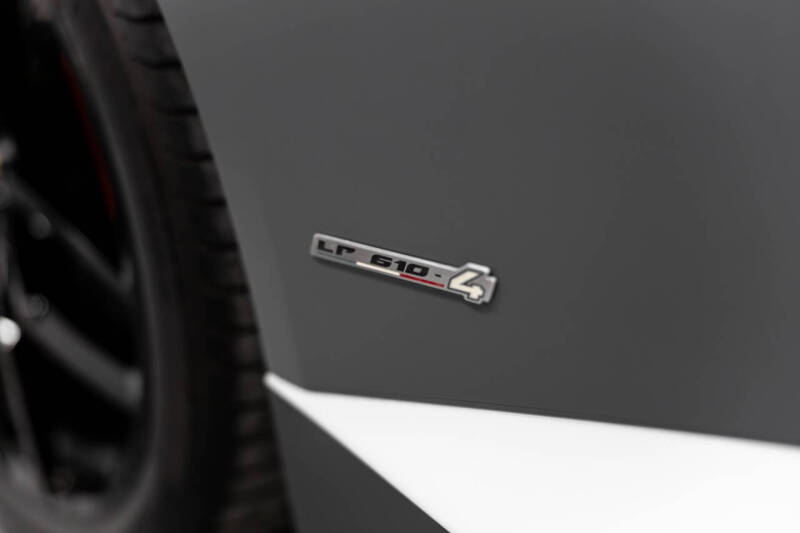 2017 Lamborghini Huracan LP 610-4