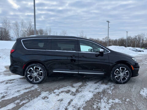 2026 Chrysler Pacifica Pinnacle