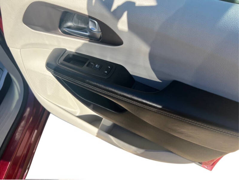 2021 Chrysler Voyager LXi