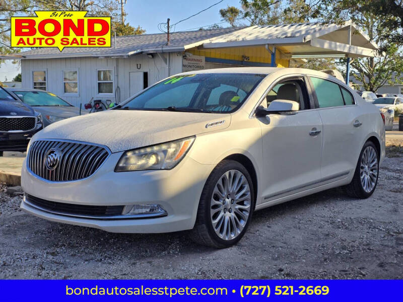 Buick LaCrosse's photo