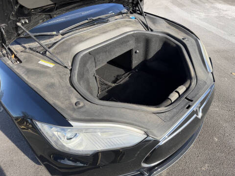 2016 Tesla Model S 70