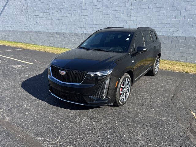 2025 Cadillac XT6 Sport