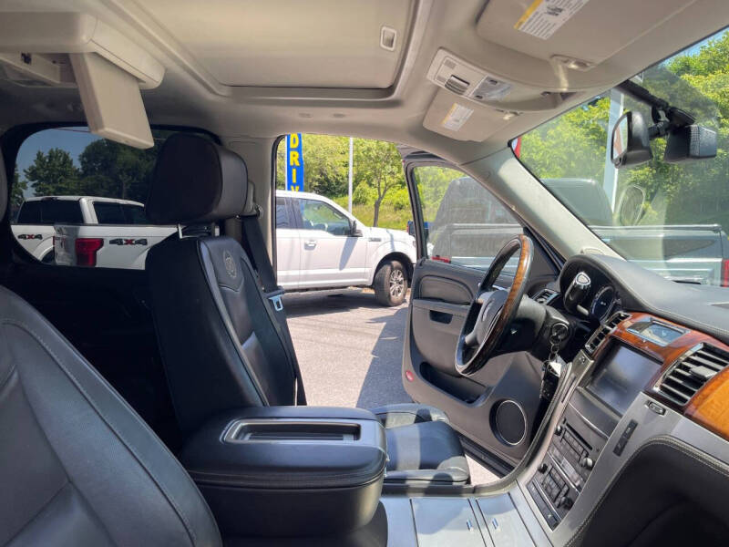 2014 Cadillac Escalade Platinum