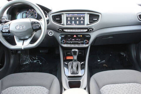 2019 Hyundai Ioniq Hybrid Blue