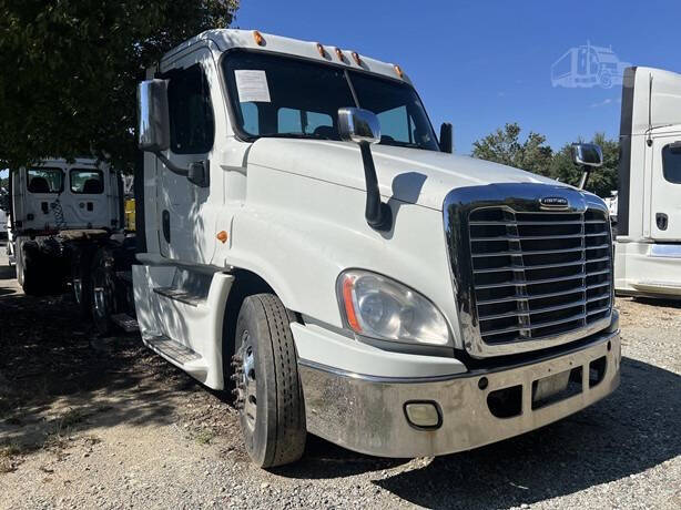 2015 Freightliner Cascadia
