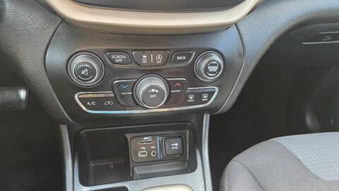 2017 Jeep Cherokee Latitude