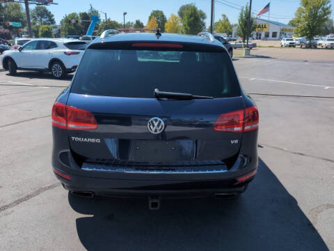 2012 Volkswagen Touareg VR6 Lux