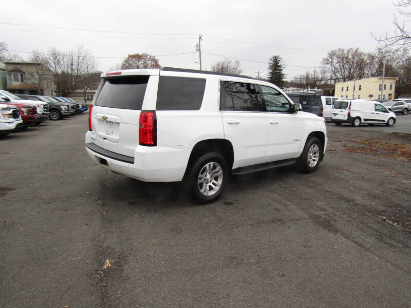 2019 Chevrolet Tahoe LS photo 8