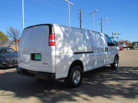 2023 GMC Savana 2500