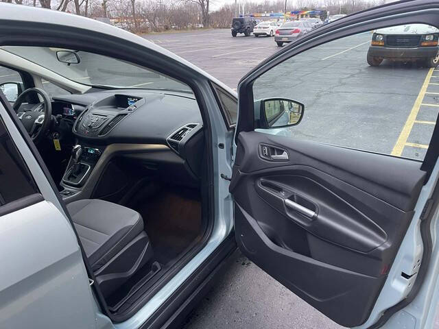 2013 Ford C-MAX Hybrid SE