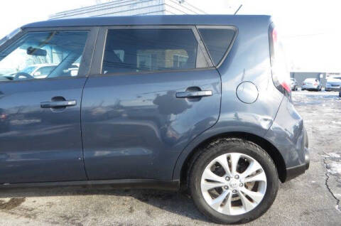 2015 Kia Soul +