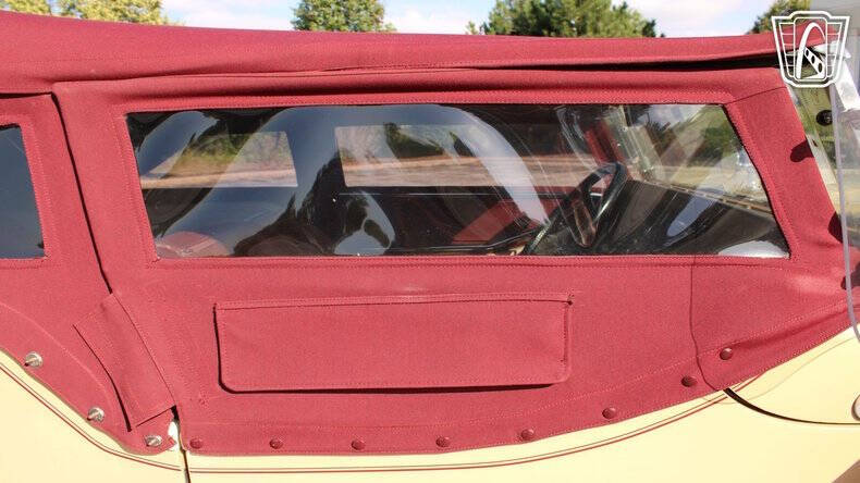 1974 Excalibur Phaeton