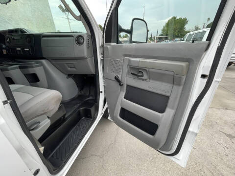 2010 Ford E-Series E-250