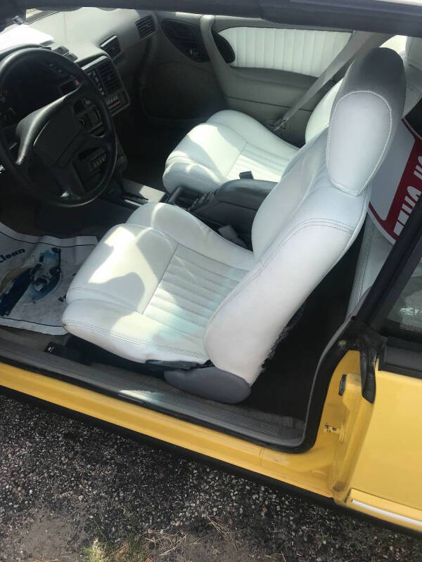 1993 Pontiac Sunbird SE