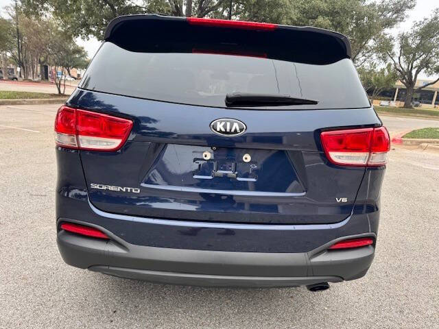 2018 Kia Sorento LX V6
