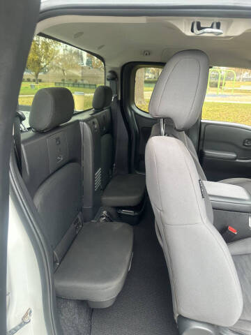 2022 Nissan Frontier