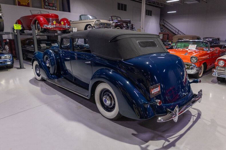 1939 Lincoln Model K 413-B Convertible Seda