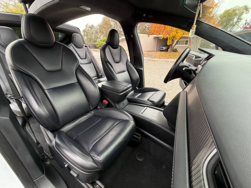 2020 Tesla Model X Performance