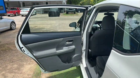 2012 Toyota Prius v