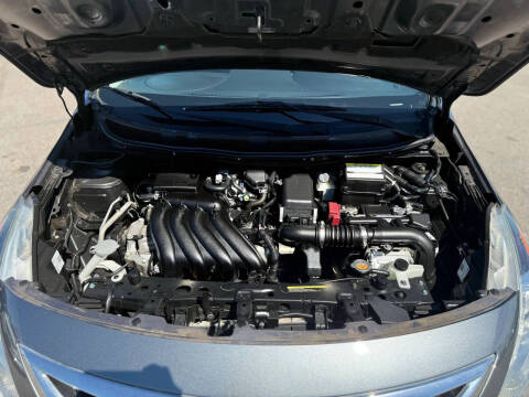 2019 Nissan Versa