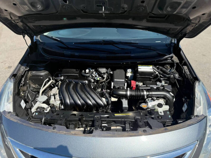 2019 Nissan Versa