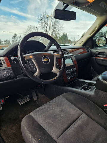 2011 Chevrolet Avalanche LS