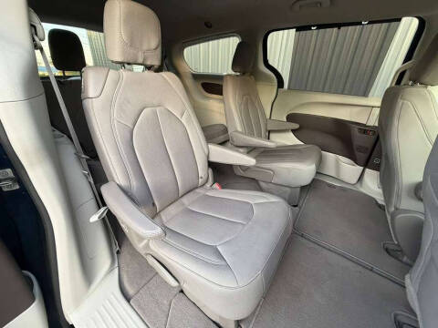 2020 Chrysler Pacifica Touring