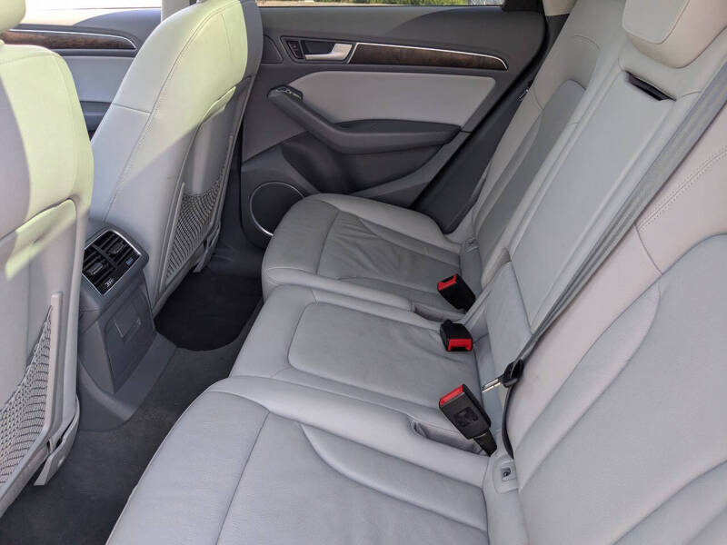 2015 Audi Q5 2.0T quattro Premium Plus