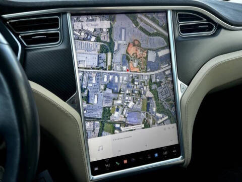 2017 Tesla Model S 90D