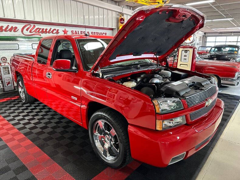 2004 Chevrolet Silverado 1500 SS