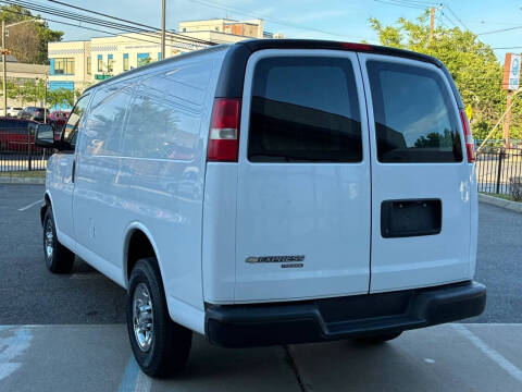 2013 Chevrolet Express 2500