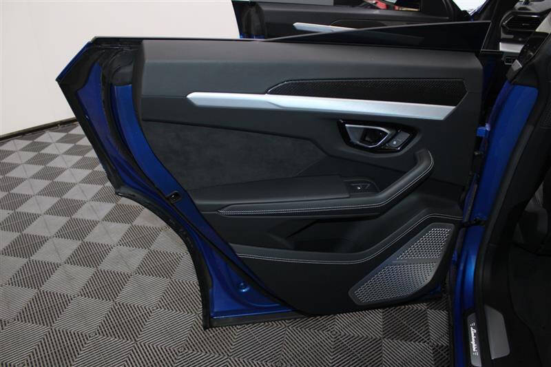 2019 Lamborghini Urus