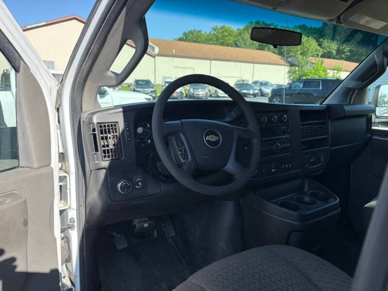2017 Chevrolet Express LT 3500