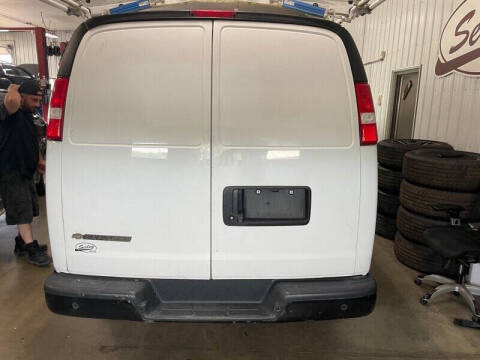 2019 Chevrolet Express 2500