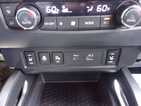 2024 Nissan Frontier SV