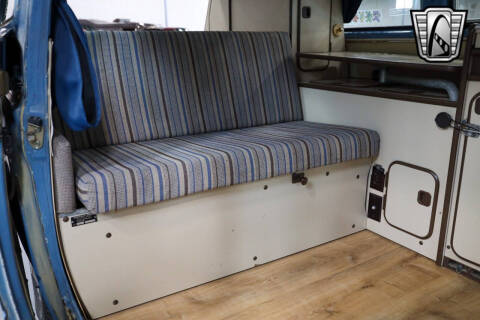 1982 Volkswagen Vanagon Camper