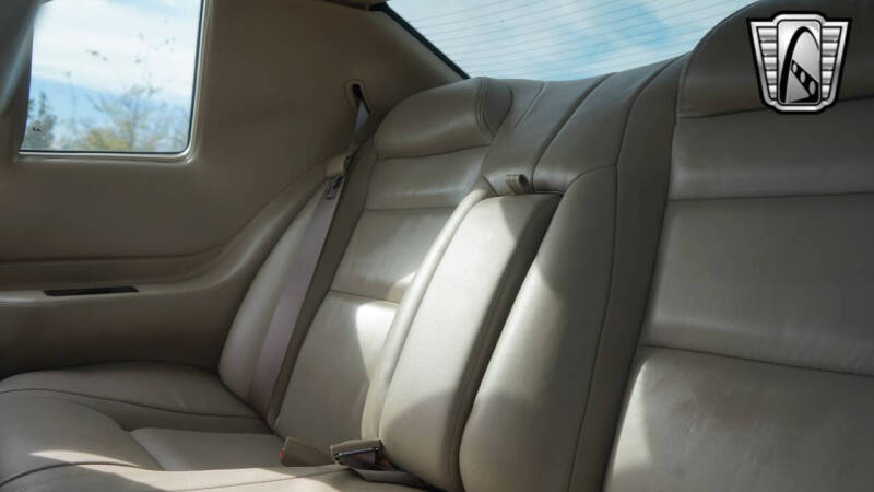 2001 Cadillac Eldorado ESC