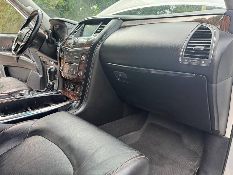 2017 Nissan Armada SL