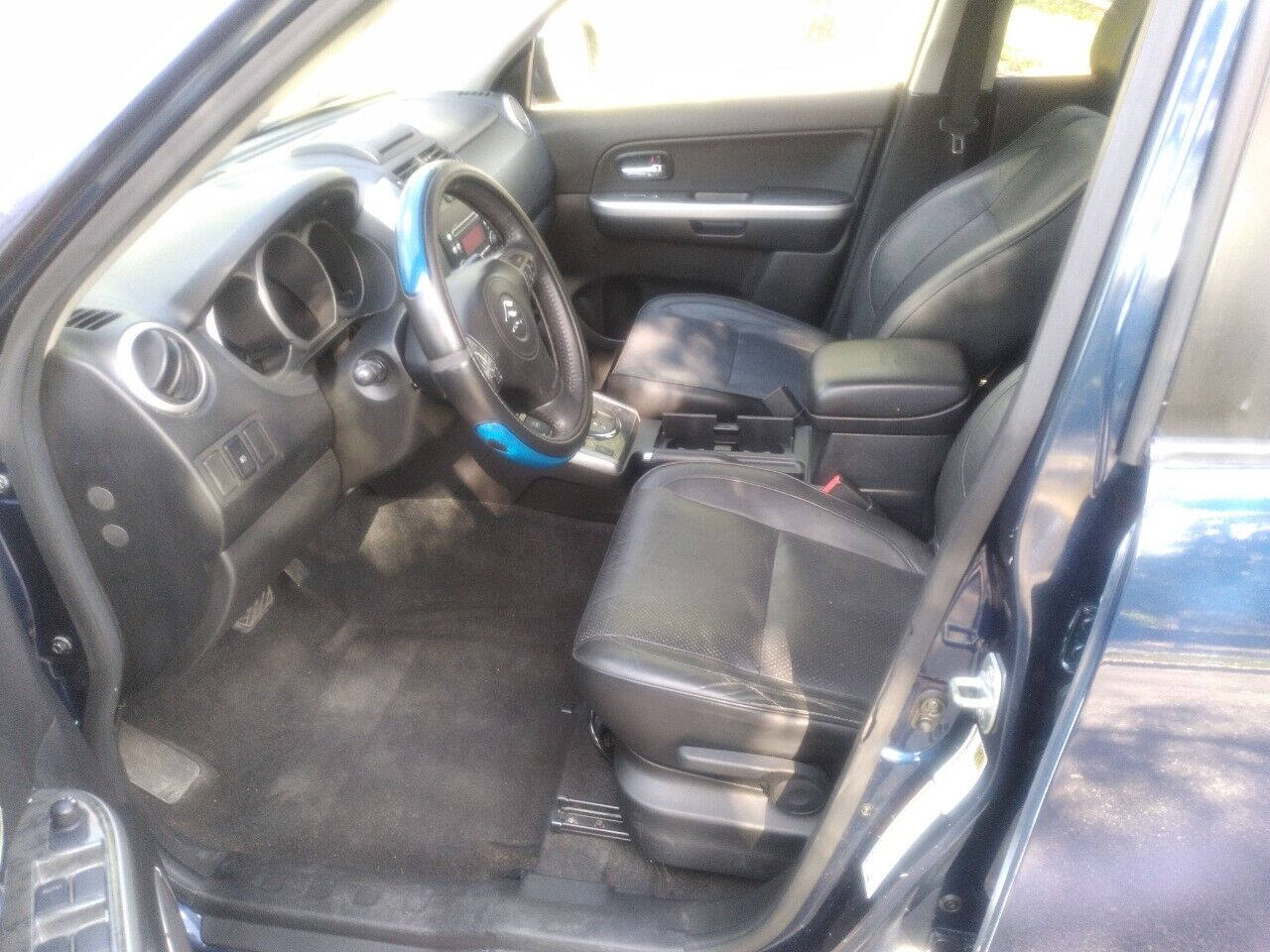 2012 Suzuki Grand Vitara  - $10,999