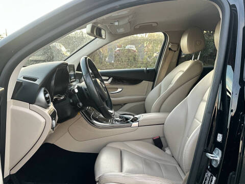 2016 Mercedes-Benz GLC GLC 300