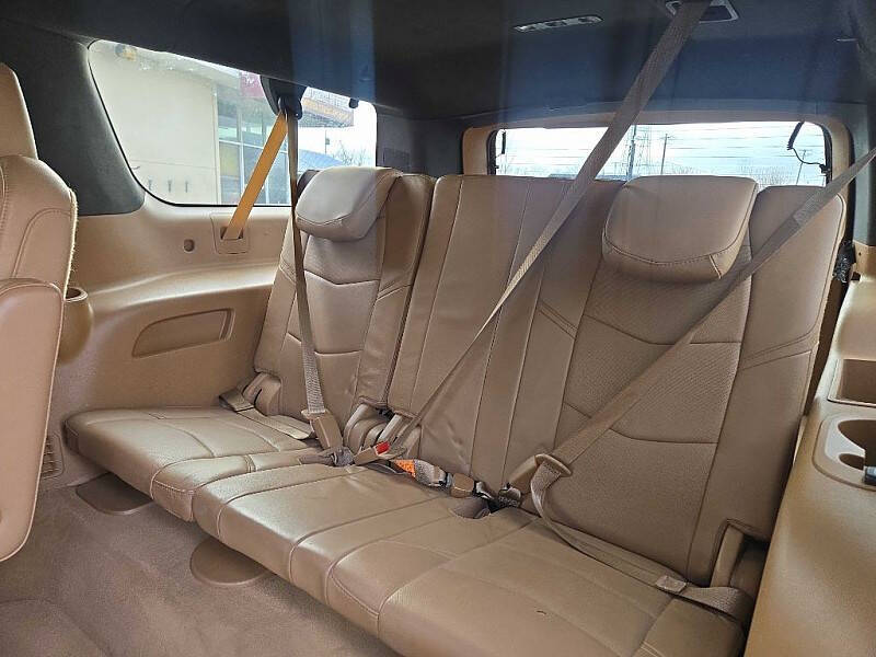 2017 Cadillac Escalade ESV Platinum