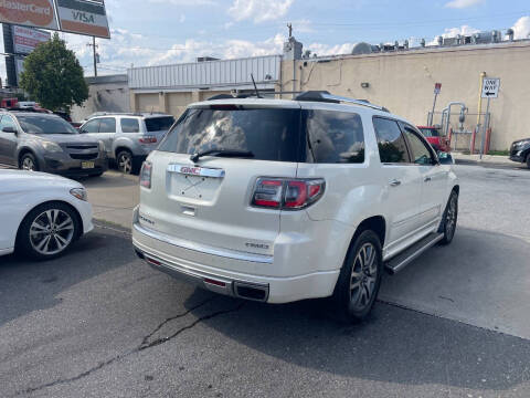 2014 GMC Acadia Denali