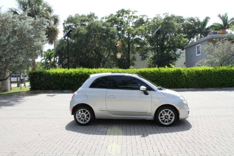 2012 FIAT 500 Lounge