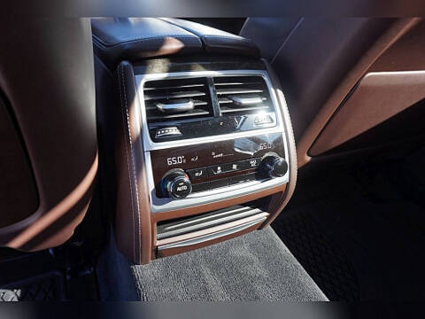 2017 BMW 7 Series 740i