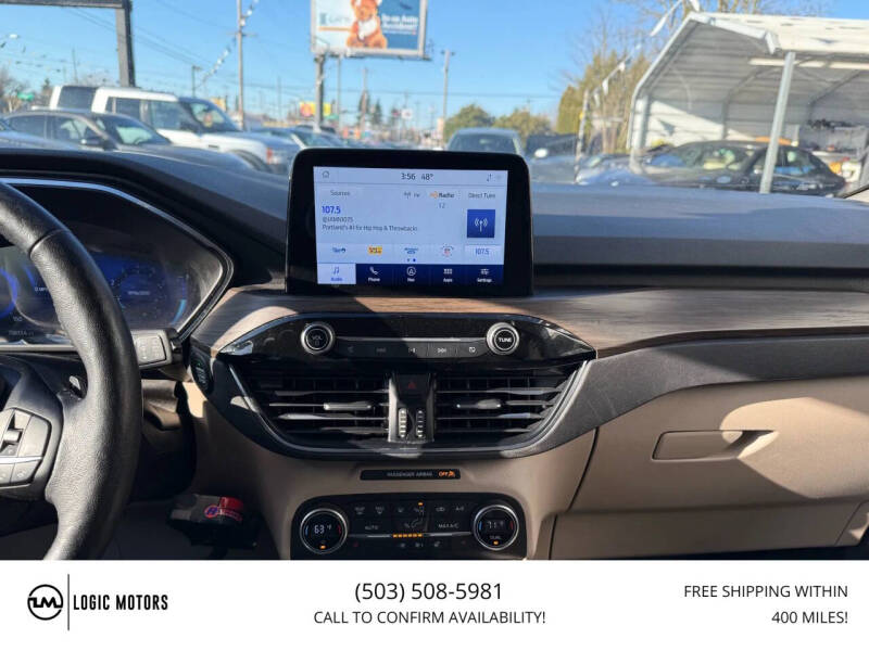 2020 Ford Escape Titanium