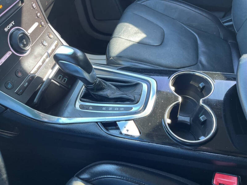 2016 Ford Edge Titanium