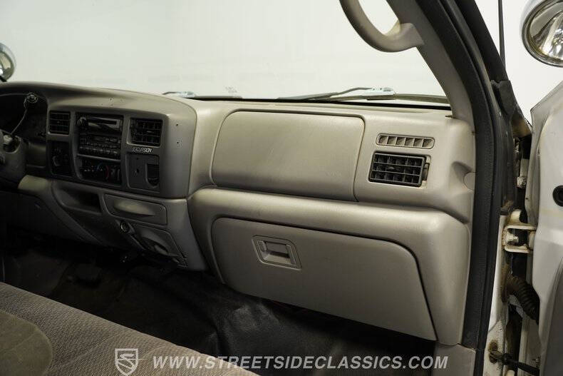 2000 Ford Excursion XLT