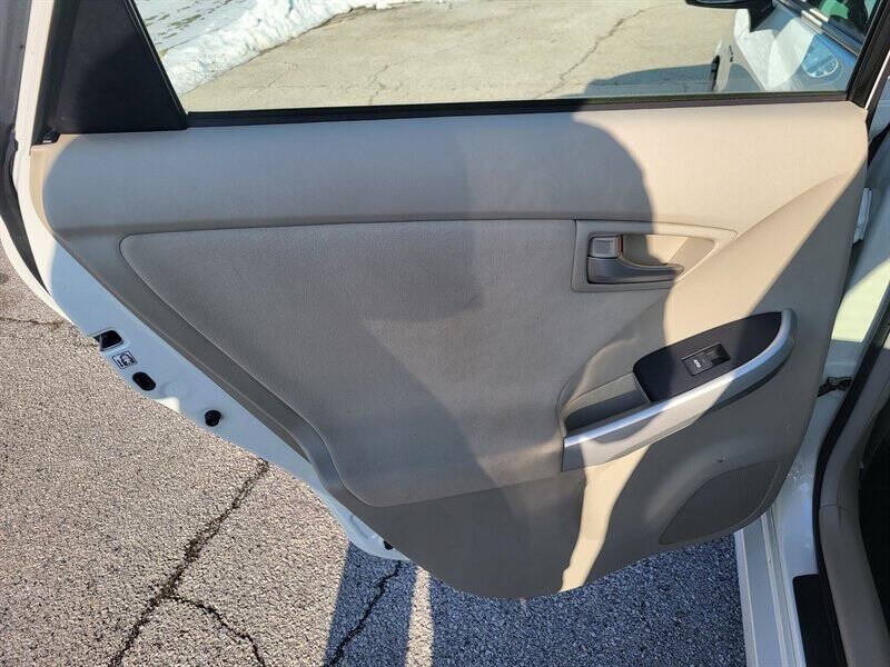 2012 Toyota Prius Two