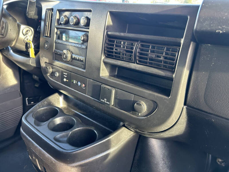 2020 Chevrolet Express 2500