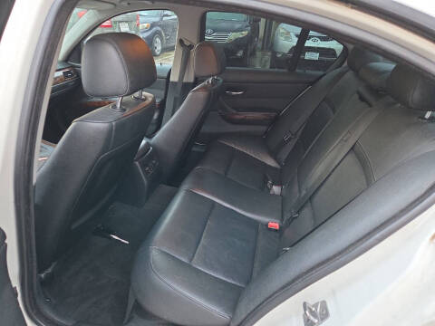 2011 BMW 3 Series 328i